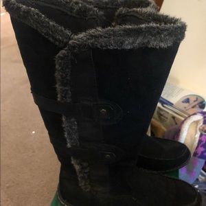 Black Fur Lined Boots. Sz9